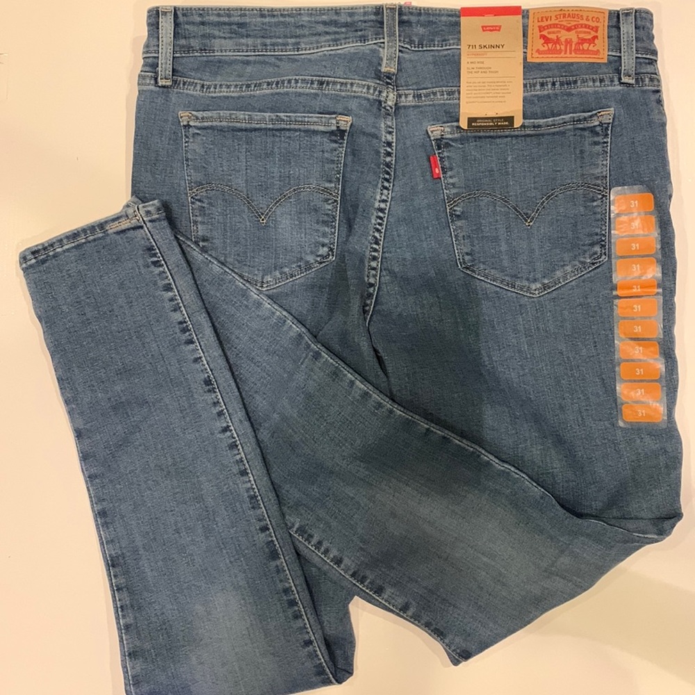 Ladies Levi’s